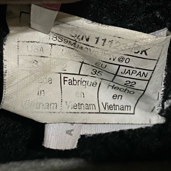 UGG Mini Clear & Sherpa Filled Kids Glossy Black Boots - Picture 9 of 12